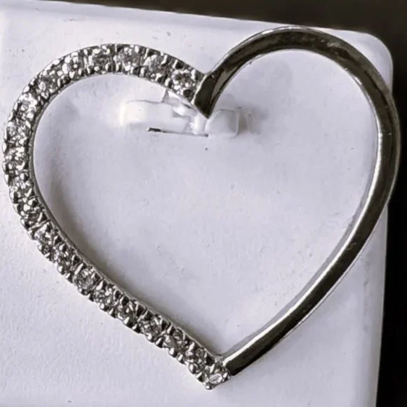 Beautiful Lg. Heart .925 Sterling Silver Pendant!!! - Picture 3 of 3